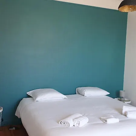 La Maison Barent - Proche Des Grottes De Guest house *